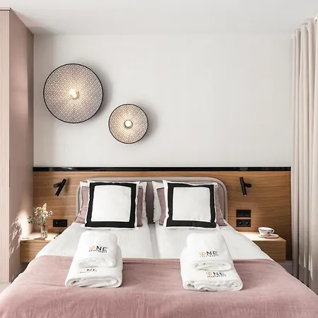 Rose With Bath By Oneapartments Appartement *