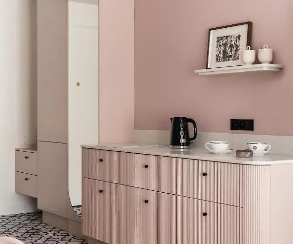 Rose With Bath By Oneapartments * 소포트